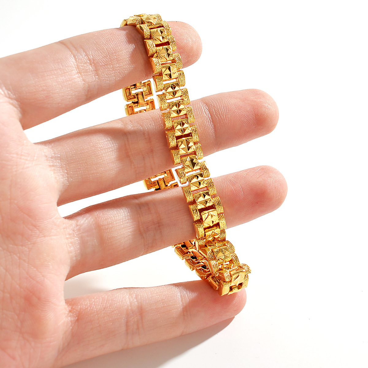 Chaîne de montre pour femme Cy - Luxury Watch Service avis et prix
